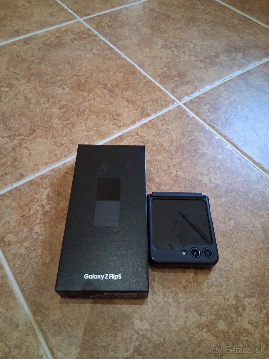 SAMSUNG GALAXY Z FLIP 5 512GB - 10