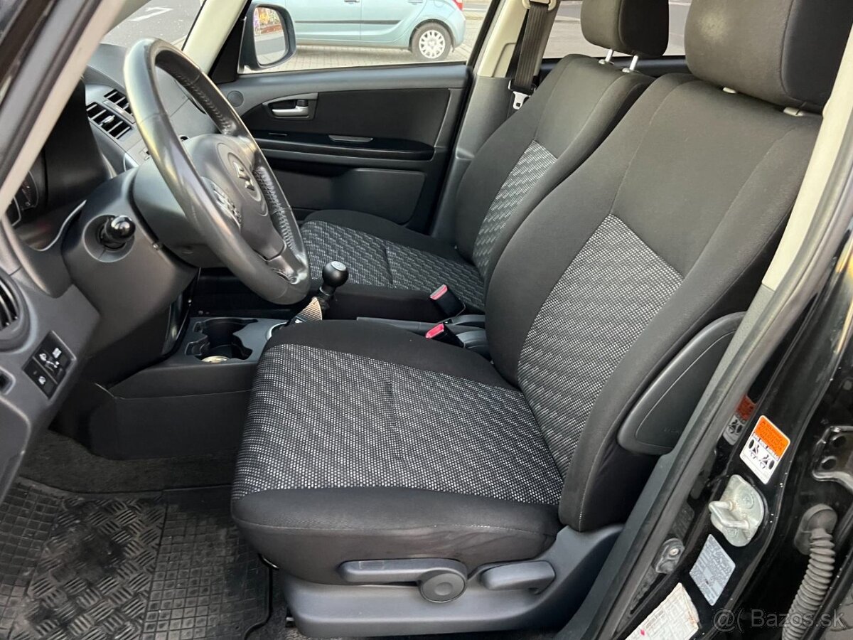 Suzuki SX4 1.6i VVT 79kw koup. ČR - 10
