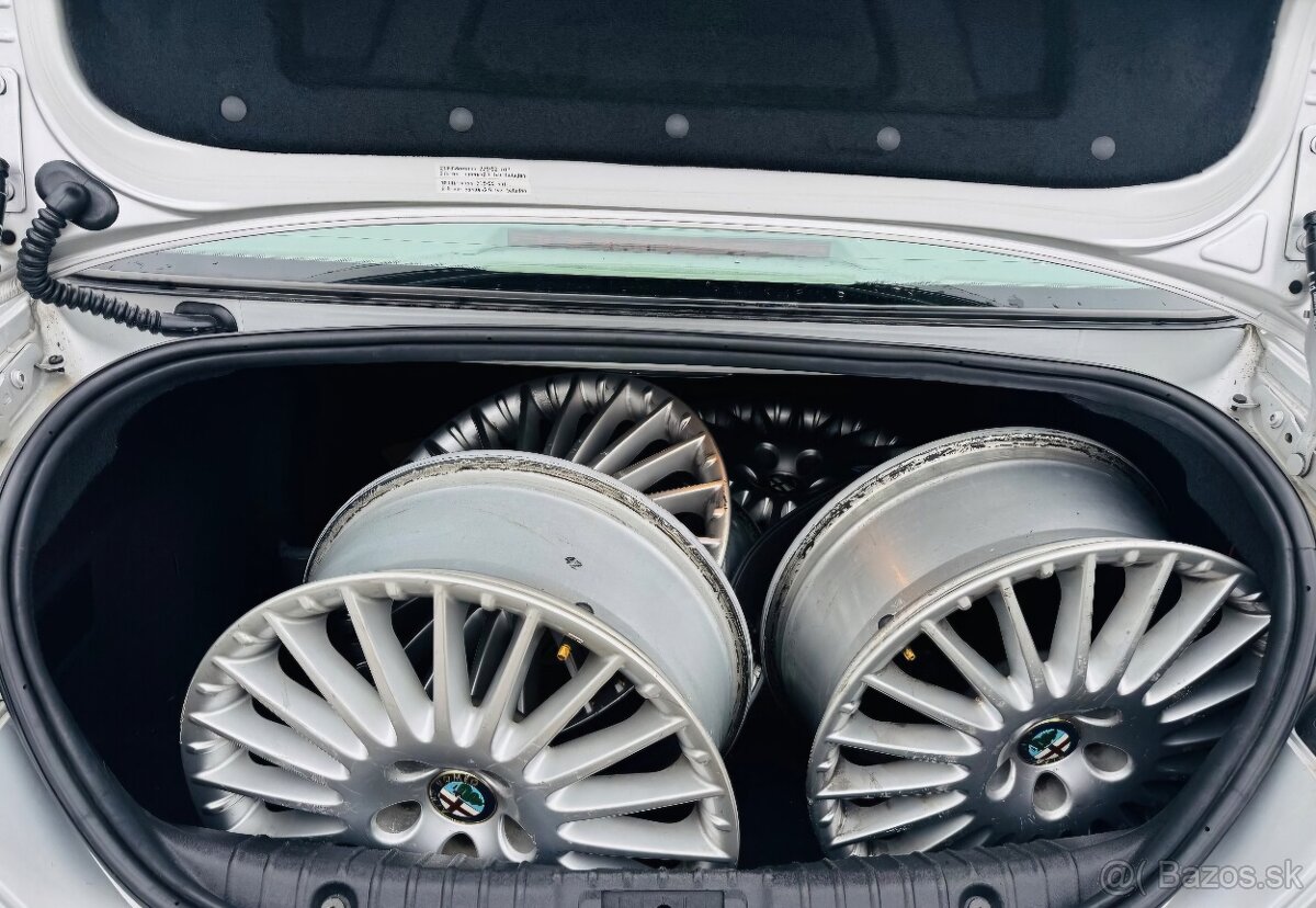 Alfa Romeo 159 2.2 JTS - 10