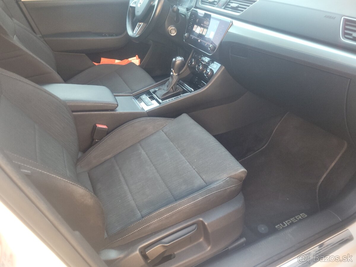 Predám Škoda Superb 2,0 TDI, 9/2017, DSG automat - 10