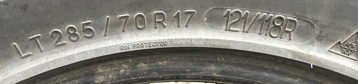 285/70 R17 BFGoodrich Off-Road - 10