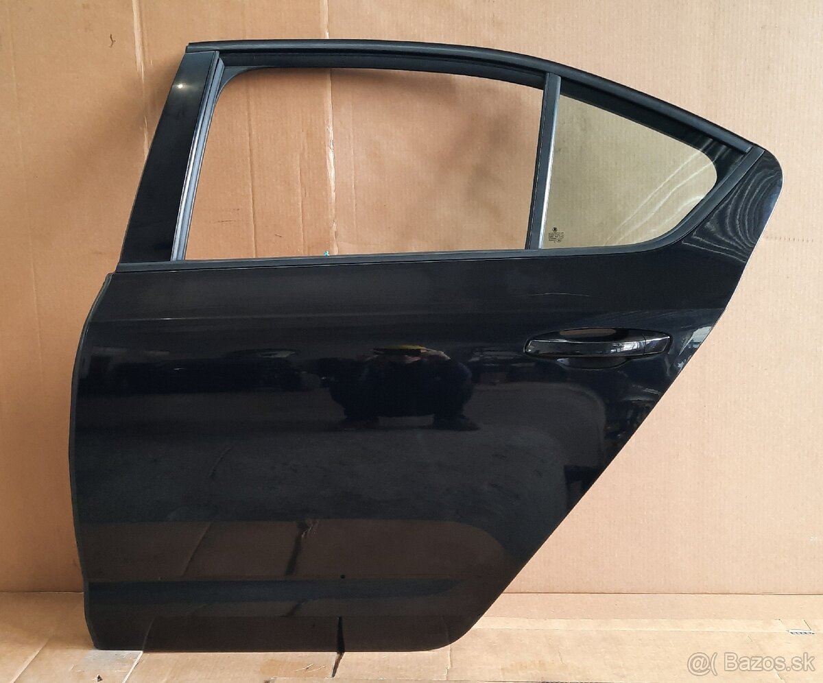 dvere Octavia 3 - LF9R 1Z1Z - 10
