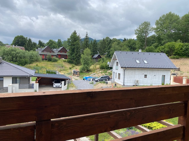 Bývanie v domčeku len kúsok od B. Bystrice? Nech sa páči ... - 10