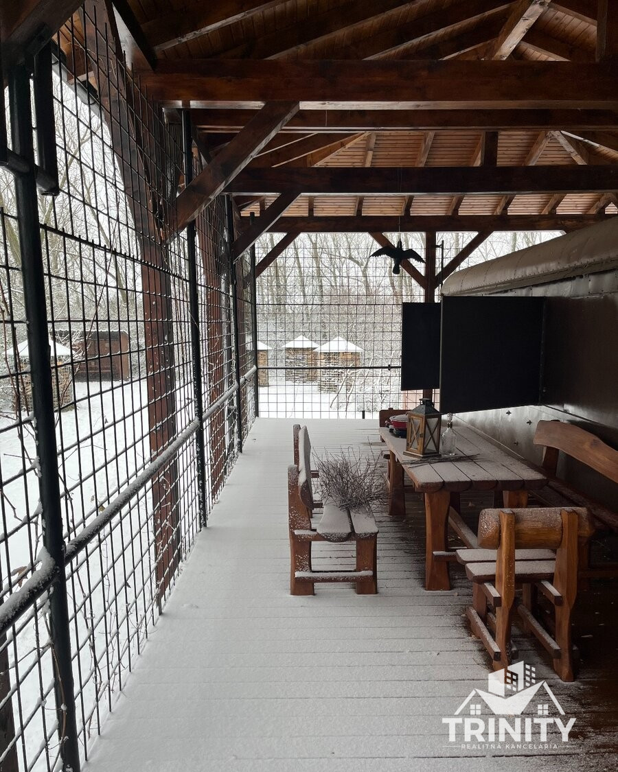 Na predaj pozemky s chatkou medzi mestom Šurany a Palárikovo - 10