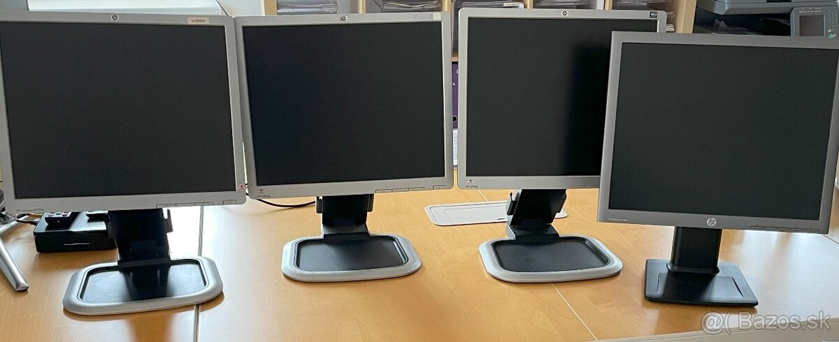 LCD Monitor HP - 10