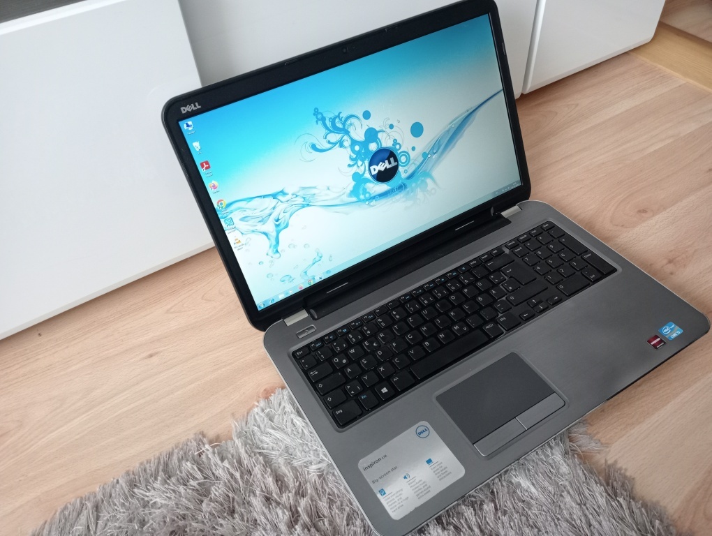veľký 17"ntb DELL / Intel core i5 /8gb ram / Win 7 - 10