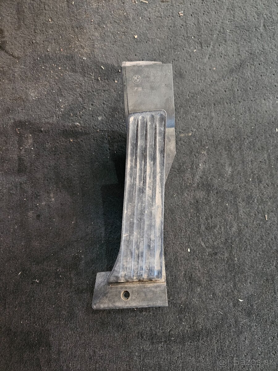 Rozpredám BMW X5 e70 173kw - 10