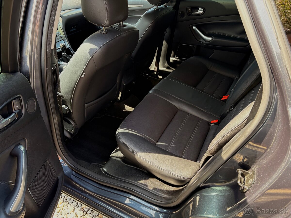 Ford Mondeo - 10