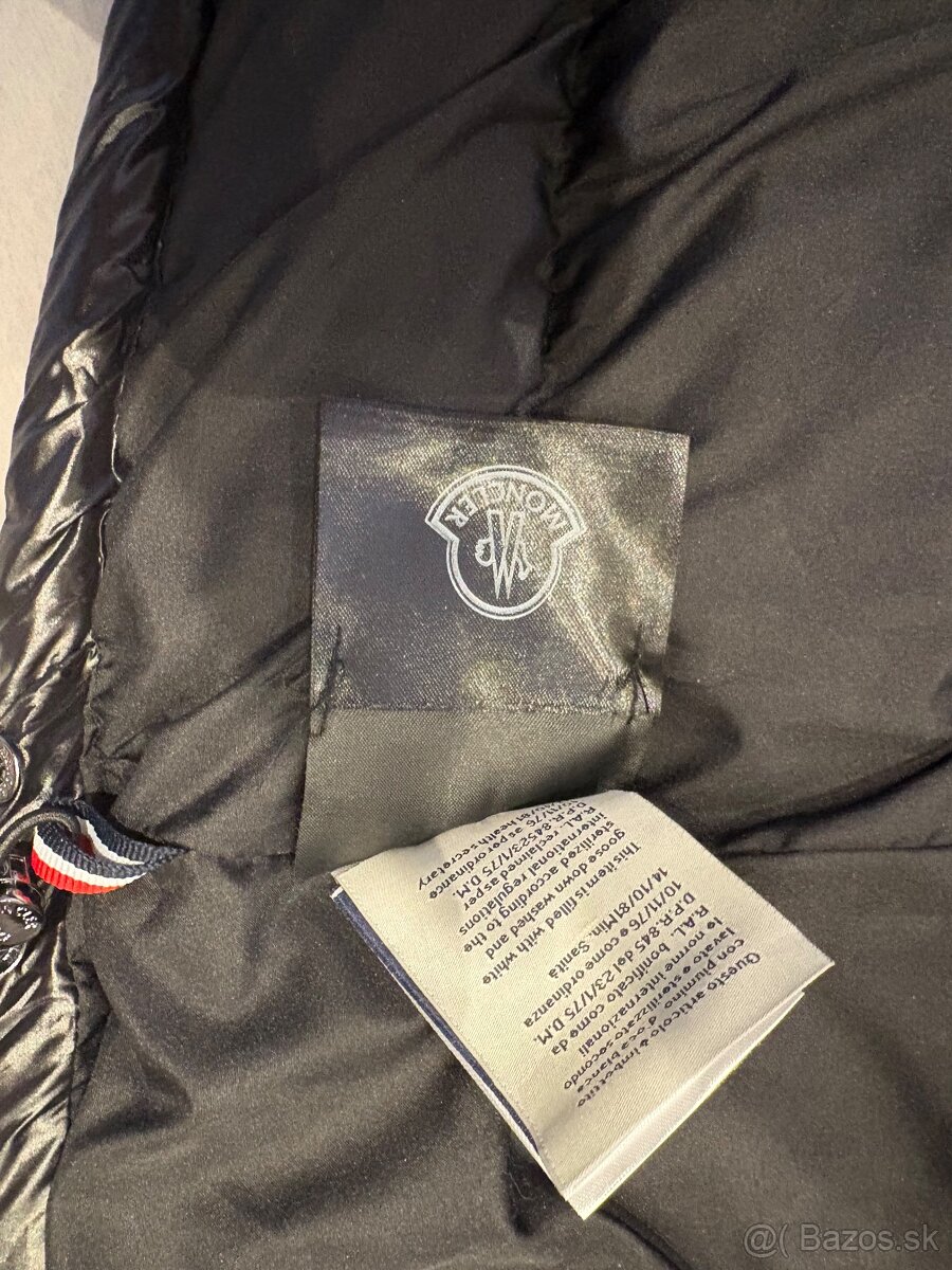 Moncler - 10