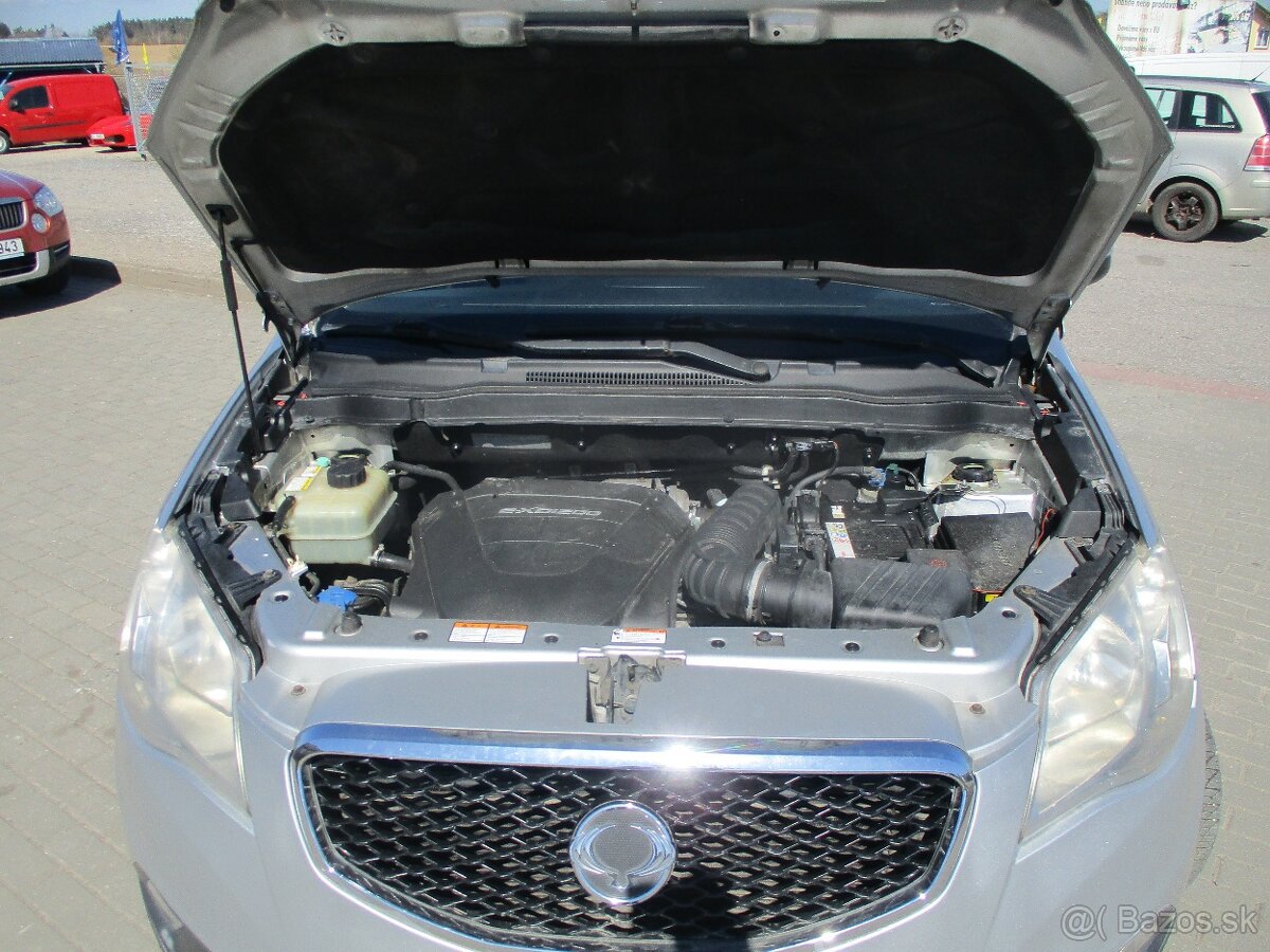 SSANGYONG KORANDO D20T Executive AWD bez koroze 2011 - 10