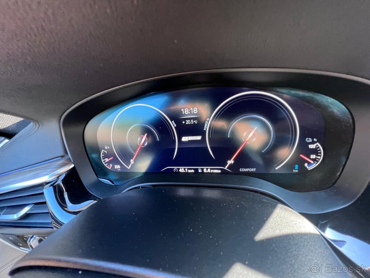 BMW 530e iPerformance Plugin hybrid 8 st. prevodovka - 10