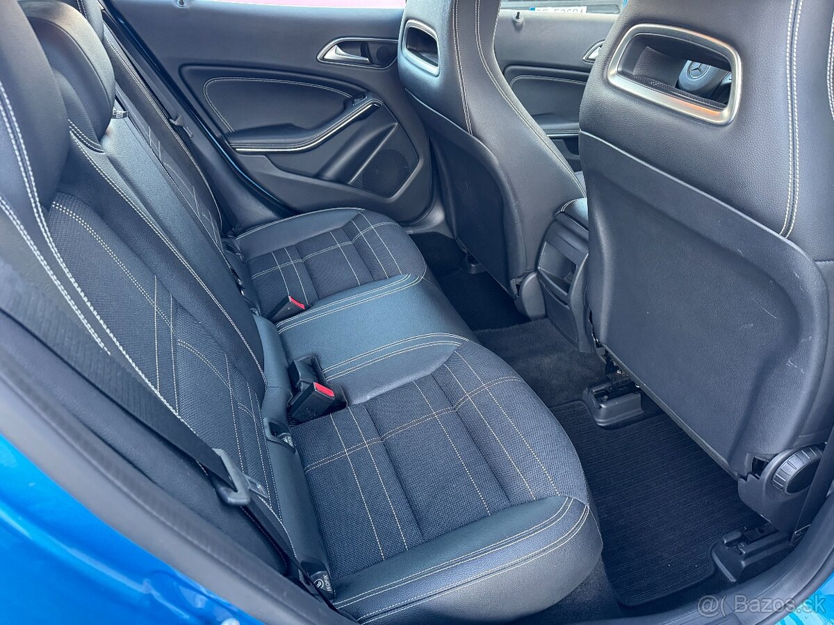 Mercedes-Benz GLA 200 d 4MATIC A/T - 10