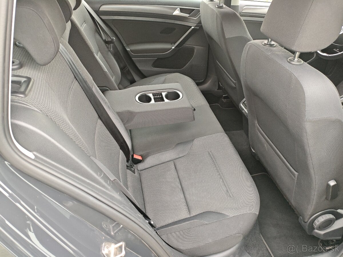 Volkswagen golf 7 combi 1,6 TDI Trendline 5/2018 - 10