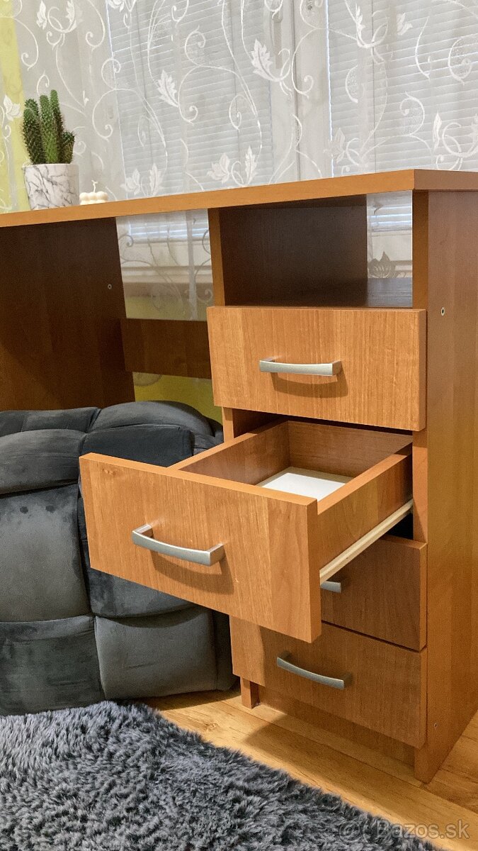 Drevený písací stôl - 10