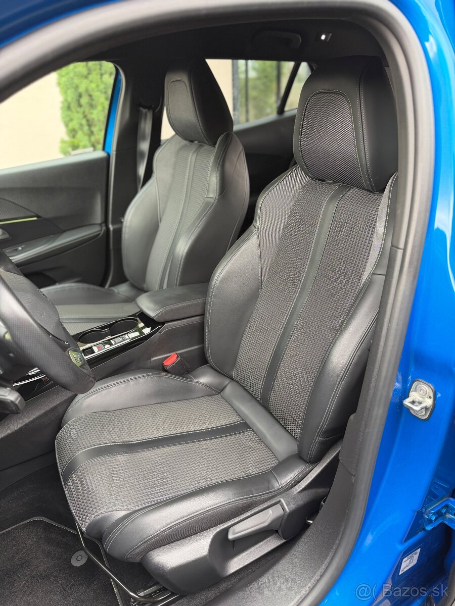 Peugeot 2008 GT - 10