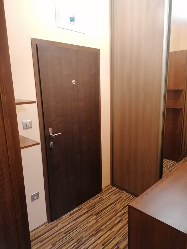 December: 2izb byt so zariadením + parkovaním, Záhradnícka - 10