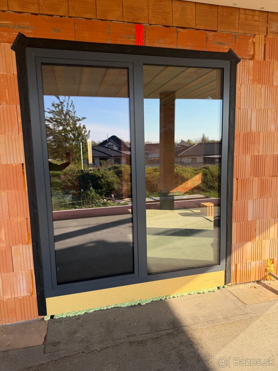 Hliníkové balkónové dvere 3sklo - 10
