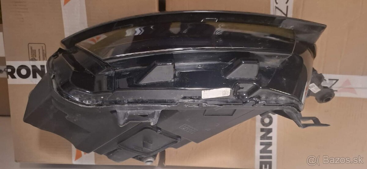 LED svetlo Škoda Kamiq práve - 10