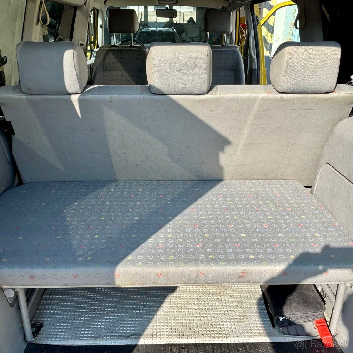 Volkswagen Multivan T4 2.5 TDI 75 kW - 10