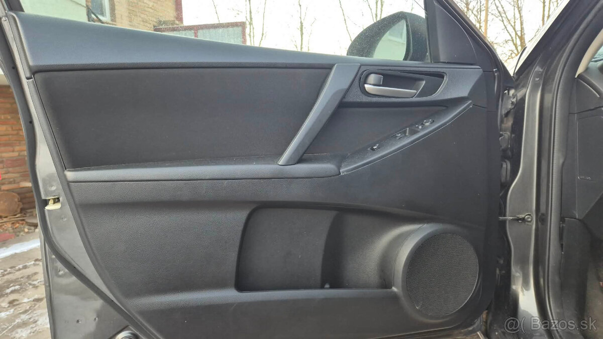 Mazda 3 1,6CiDT 85kw kód motora: Y6 - 10