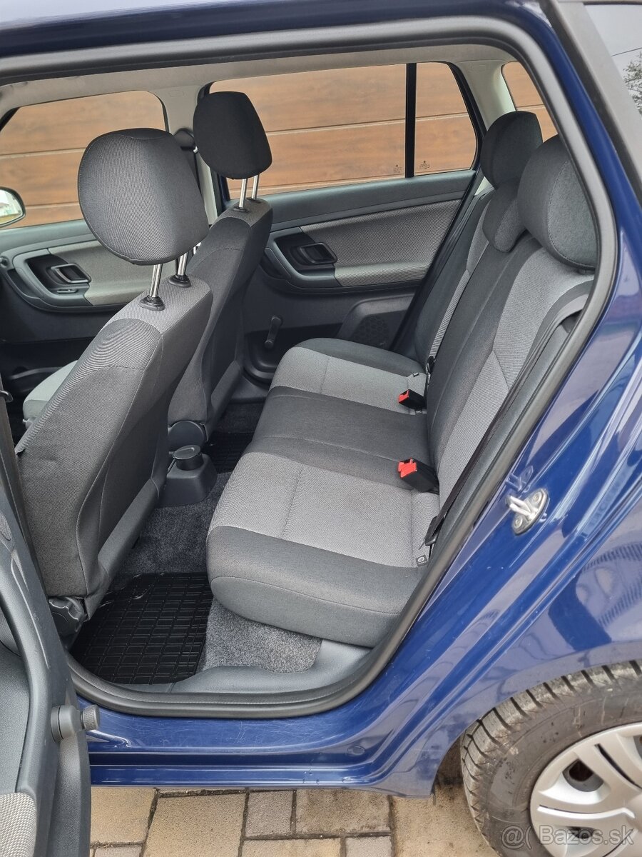 Škoda Fabia 1.2 - 10