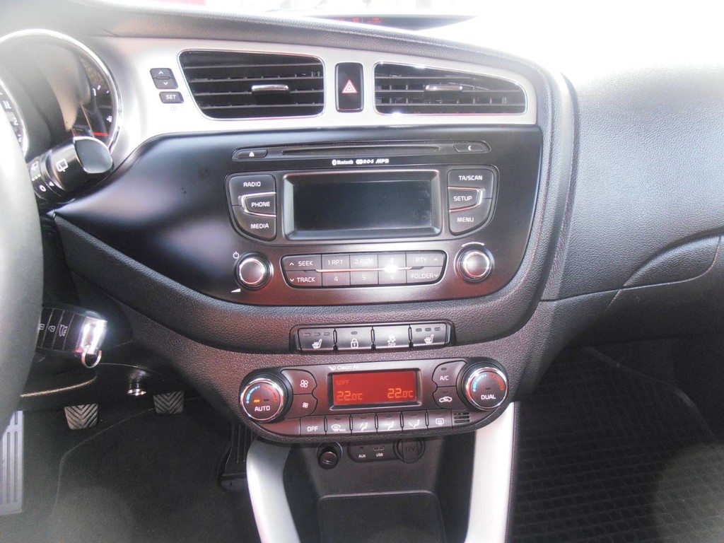 Kia Cee´d SW 1.6 GDI TX/Platinum - 10
