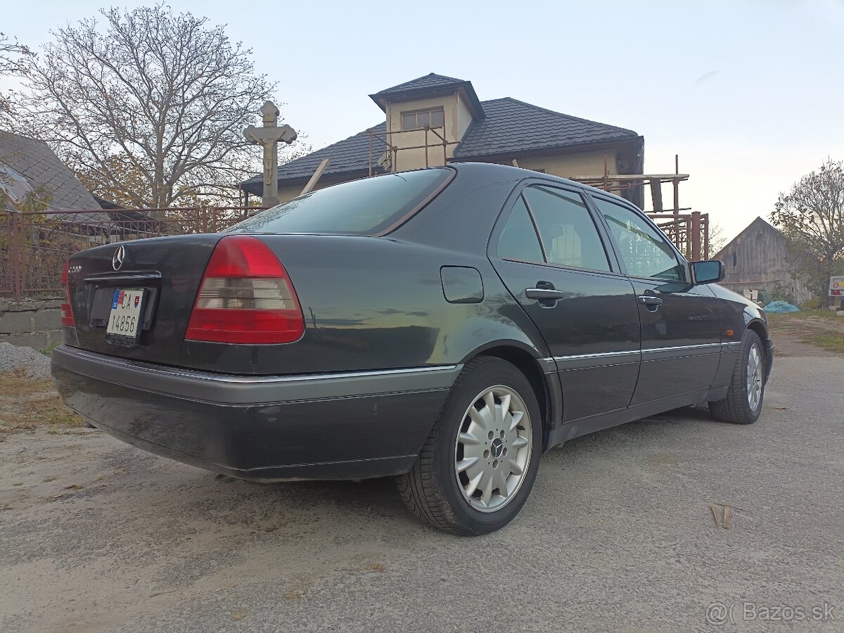 Mercedes c200 97000km - 10