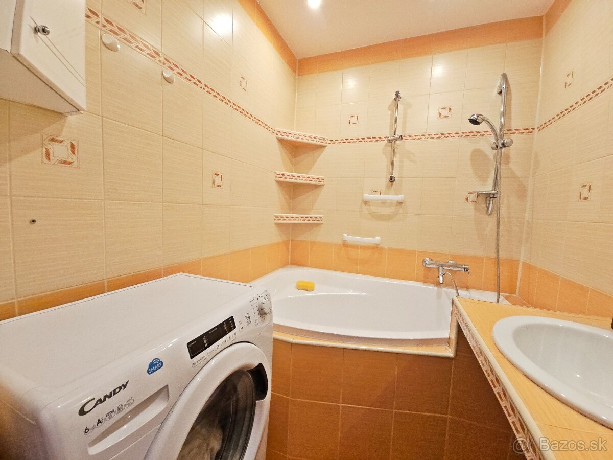 Veľký 2 izb. byt, 58m2 + loggia, prenájom, Krosnianska 77, K - 10