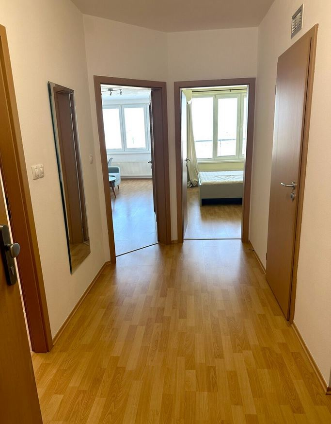 BA II. Ružinov - 2 izbový byt na Jégeho - 10