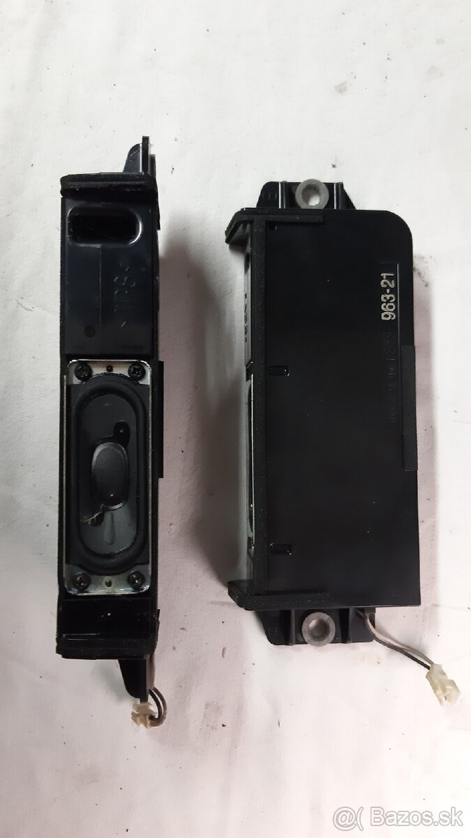 SONY KDL 42W706B na ND - 10