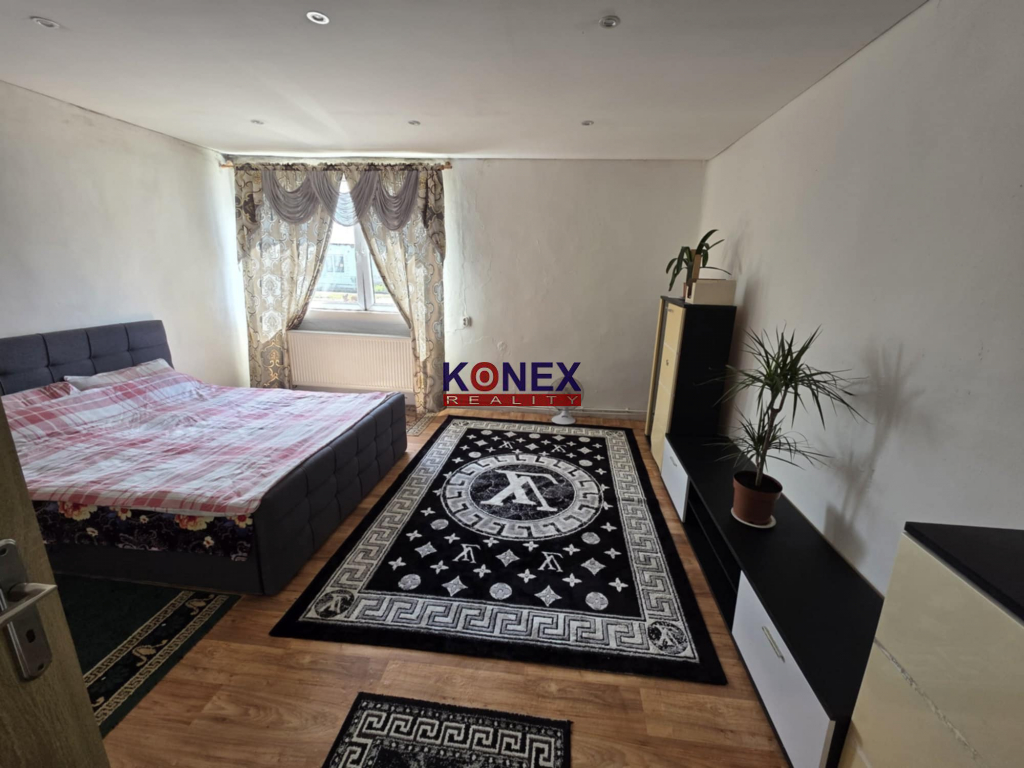 NA PREDAJ – 2 rodinné domy na pozemku v Drahňove - 10