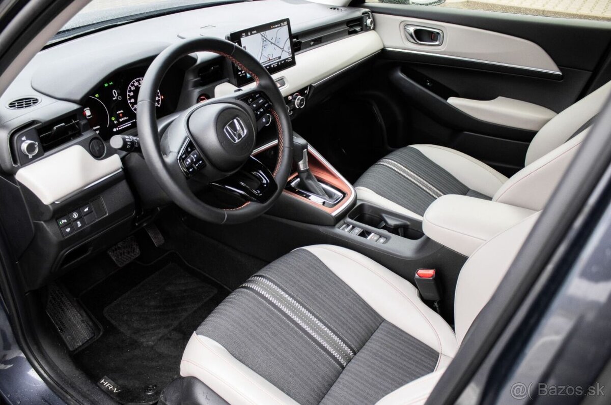 Honda HR-V E:HEV 1.5 i-MMD (2024) - 10