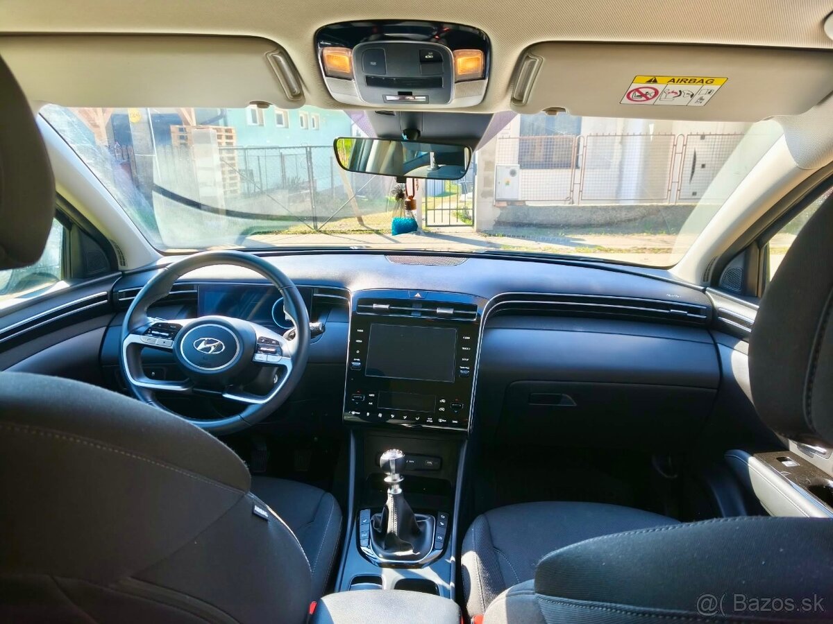 Hyundai Tucson Family - 10