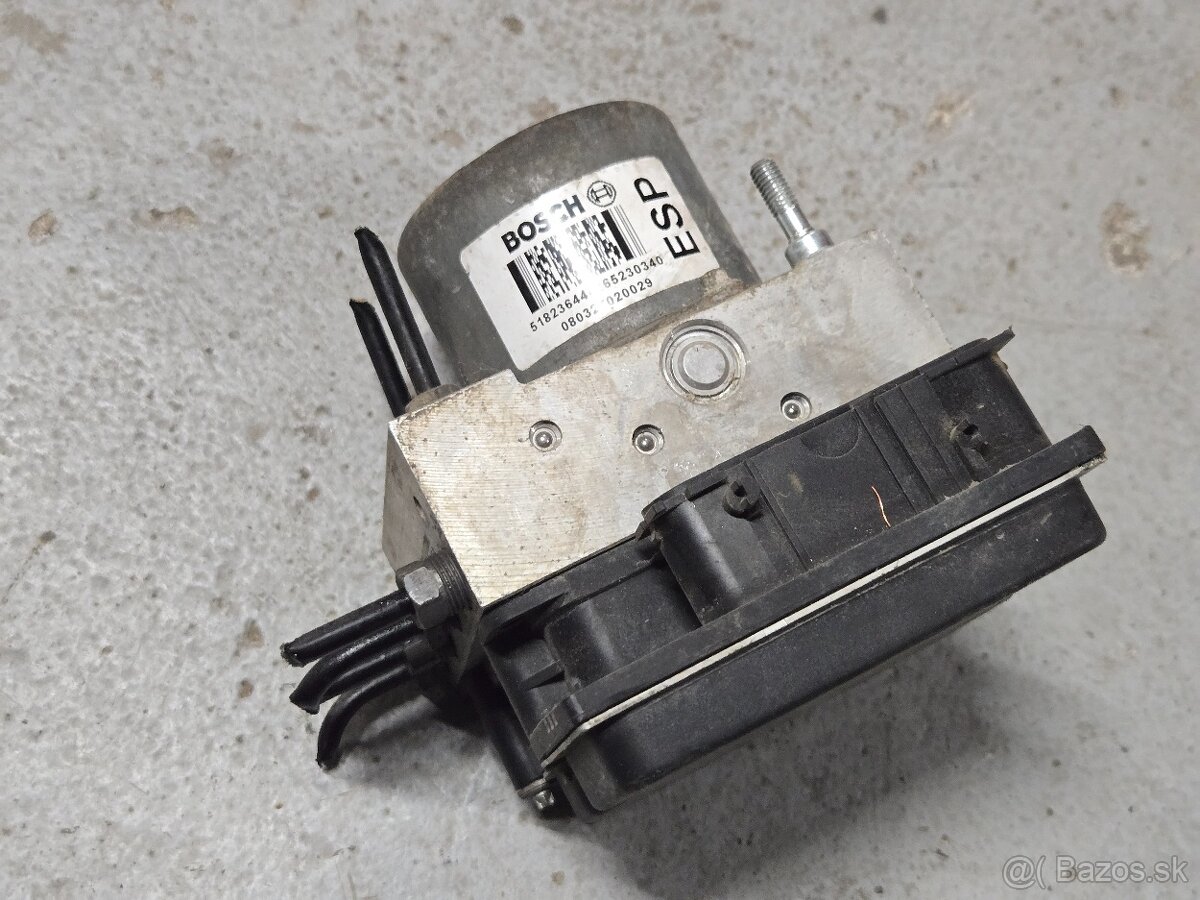 Rozpredam na diely... Fiat bravo 1.9 jtd - 10