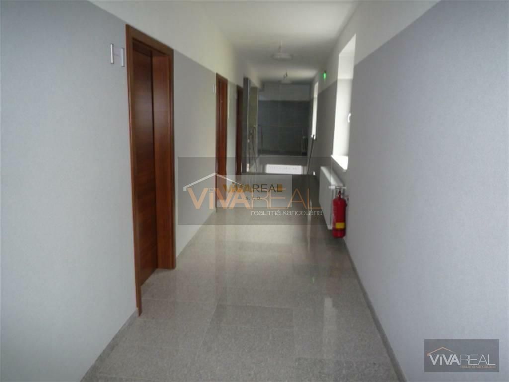 VIVAREAL PRENÁJOM EXKLUZÍVNYCH KANCELÁRIÍ Výmery od 13 m - 10