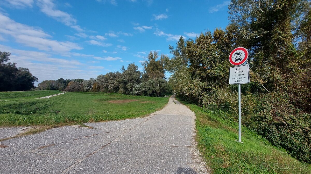 Na predaj 3 stavebné rekreačné pozemky v Gabčíkove – časť De - 10