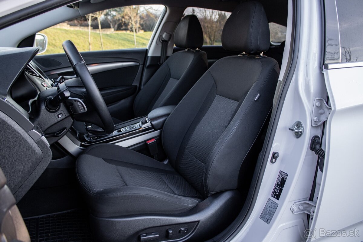 Hyundai i40 CW 1.7 CRDi A/T, 104kW - 10