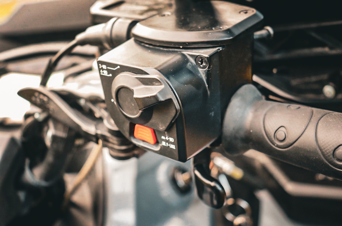 CFMOTO 850XC + radlica na sneh,3x kufor, plachta, alarm... - 10