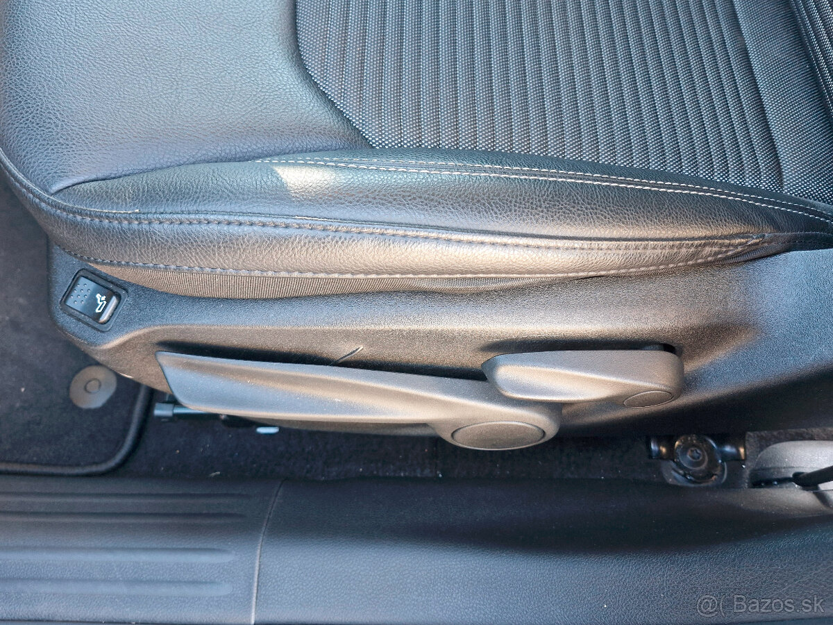 Jeep Compass 1.3 GSE Night Eagle - 10