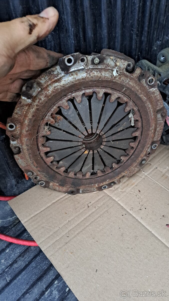 Renault Clio motor 1.5 DCi rozpredám diely - 10