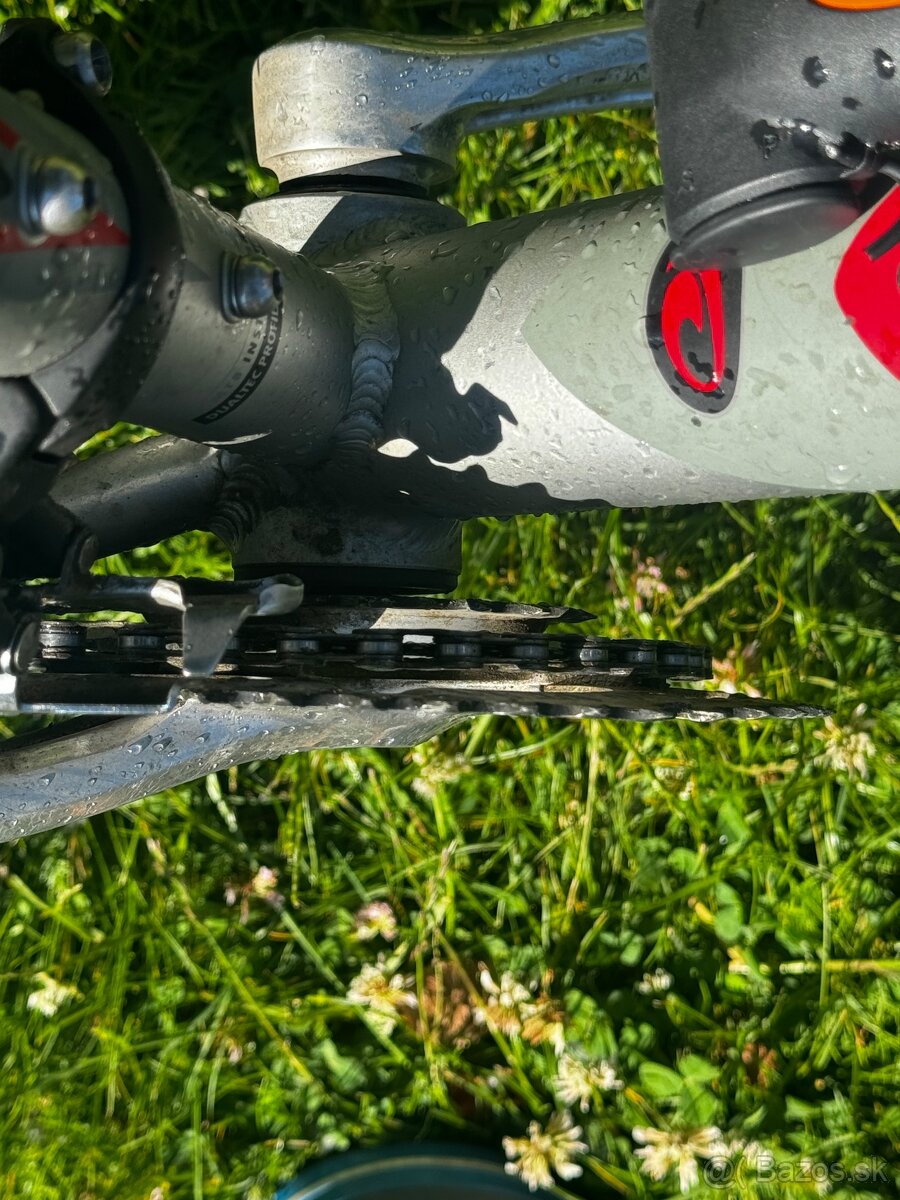 Predám MTB bycikel Kellys - 10