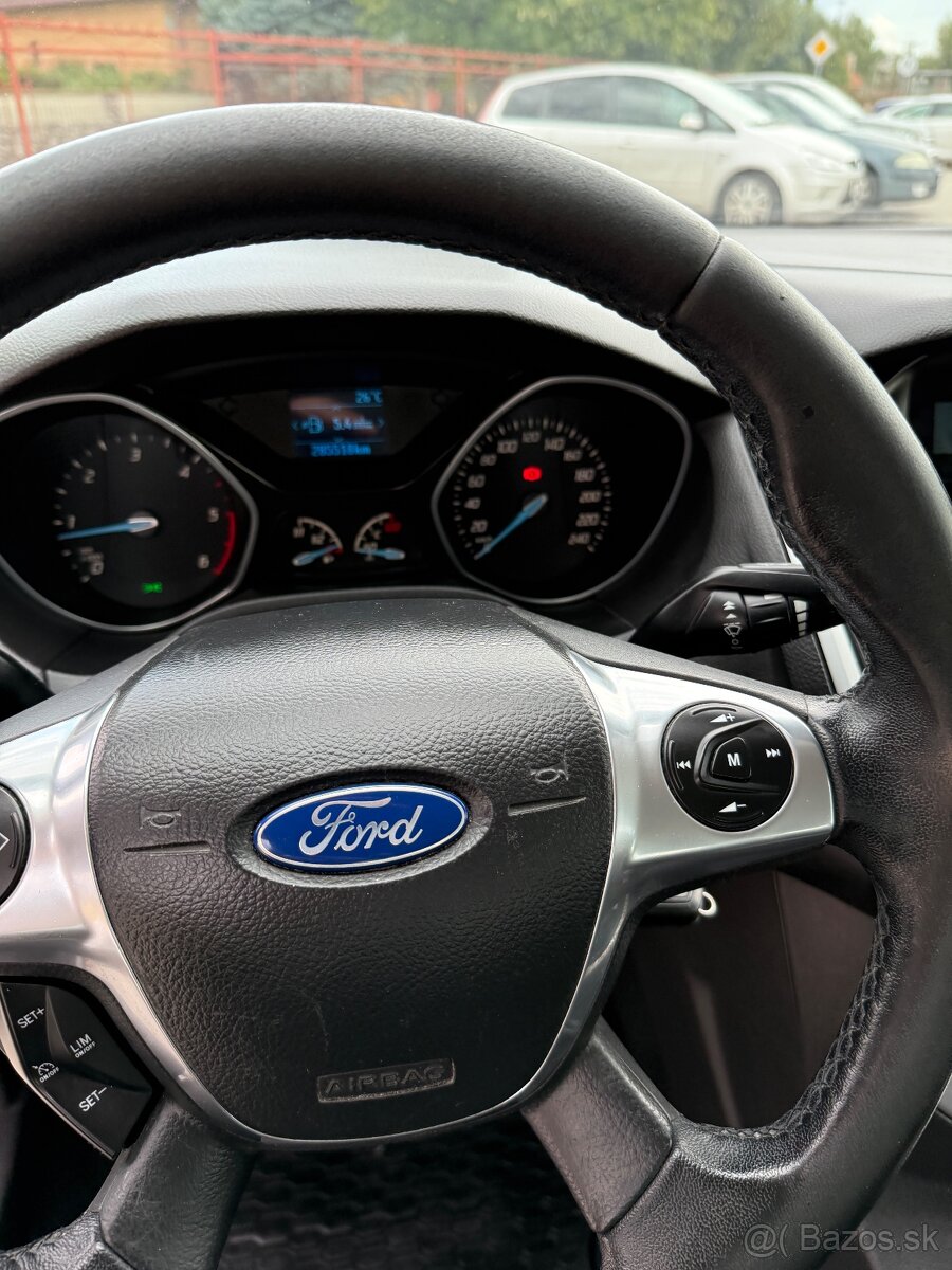 Úsporný Ford Focus 1.6 TDCi r.v. 2013 v dobrom stave, s DPH - 10
