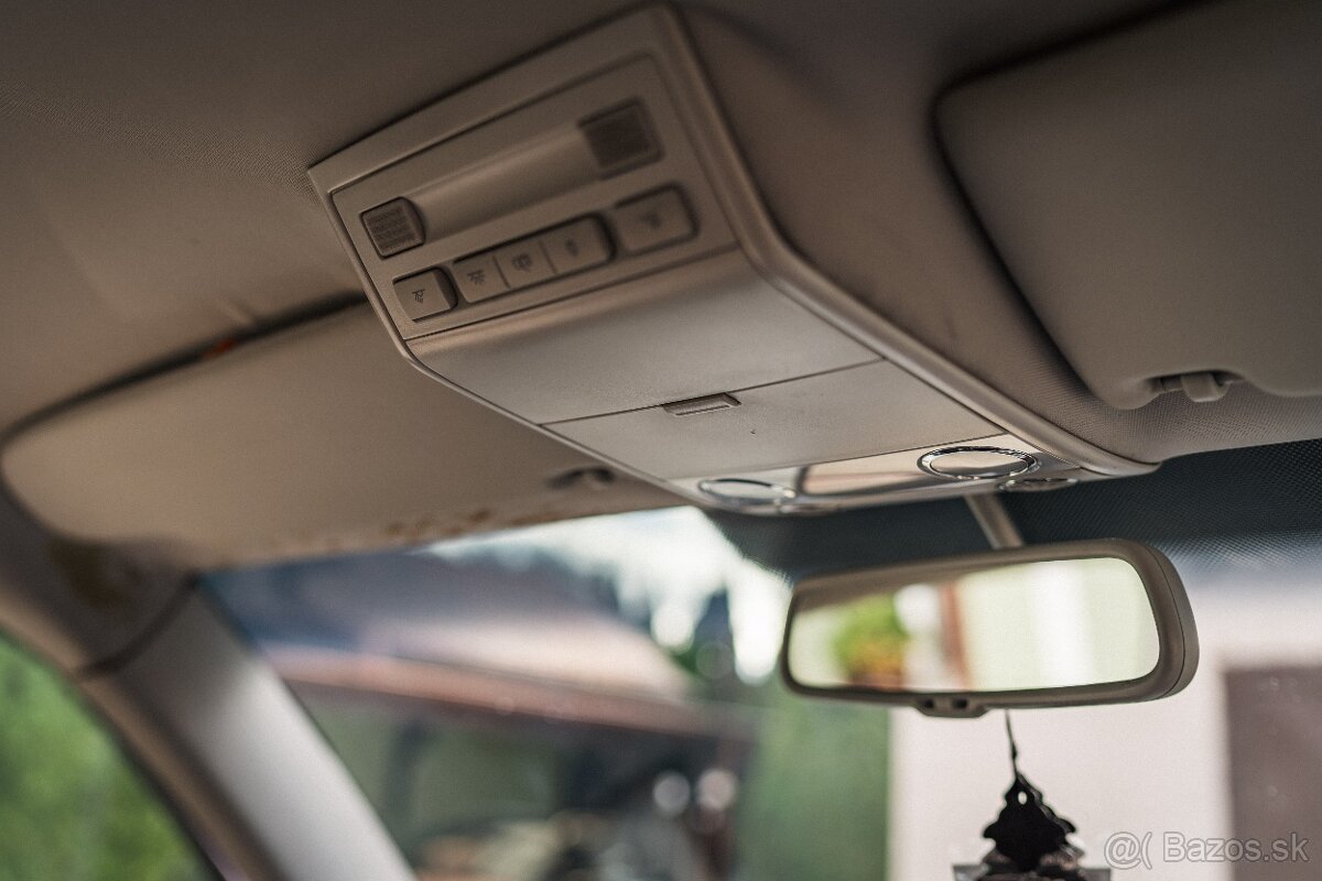 Volkswagen T5 Multivan 2,5 TDi 128 kW, 4Motion Sport Edition - 10