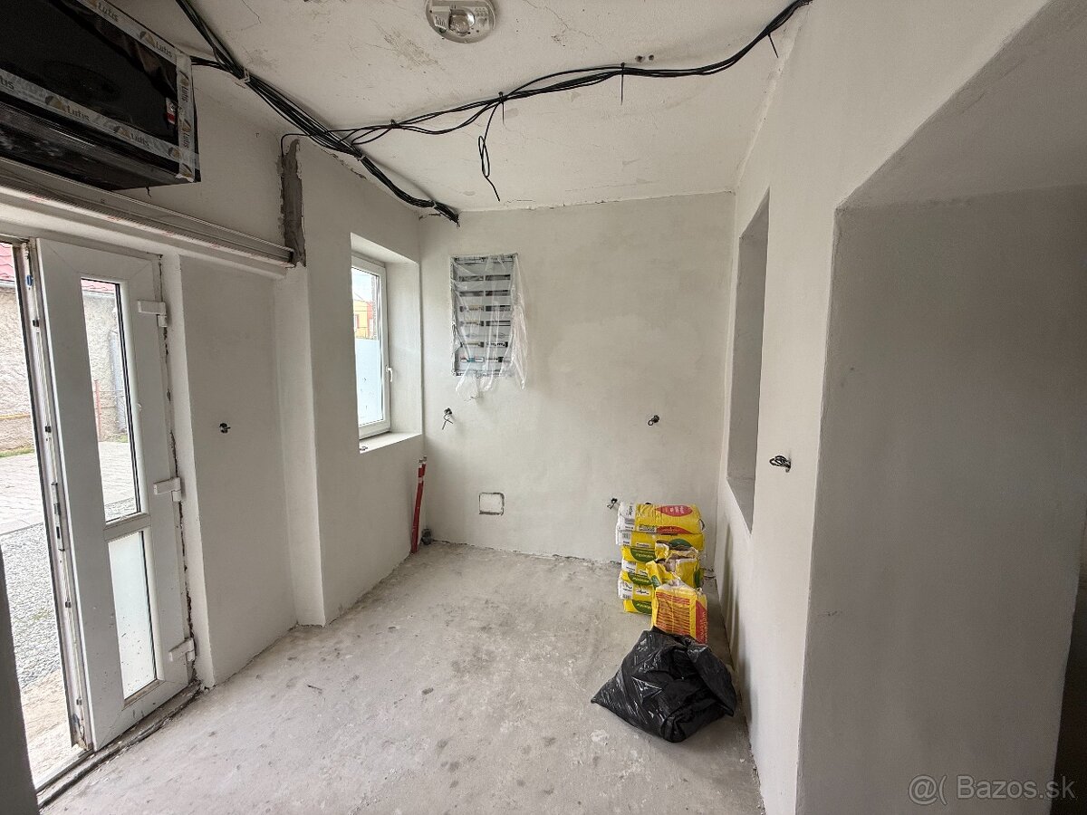 Na prenájom reprezentatívny obchodný priestor, Čaňa - 10