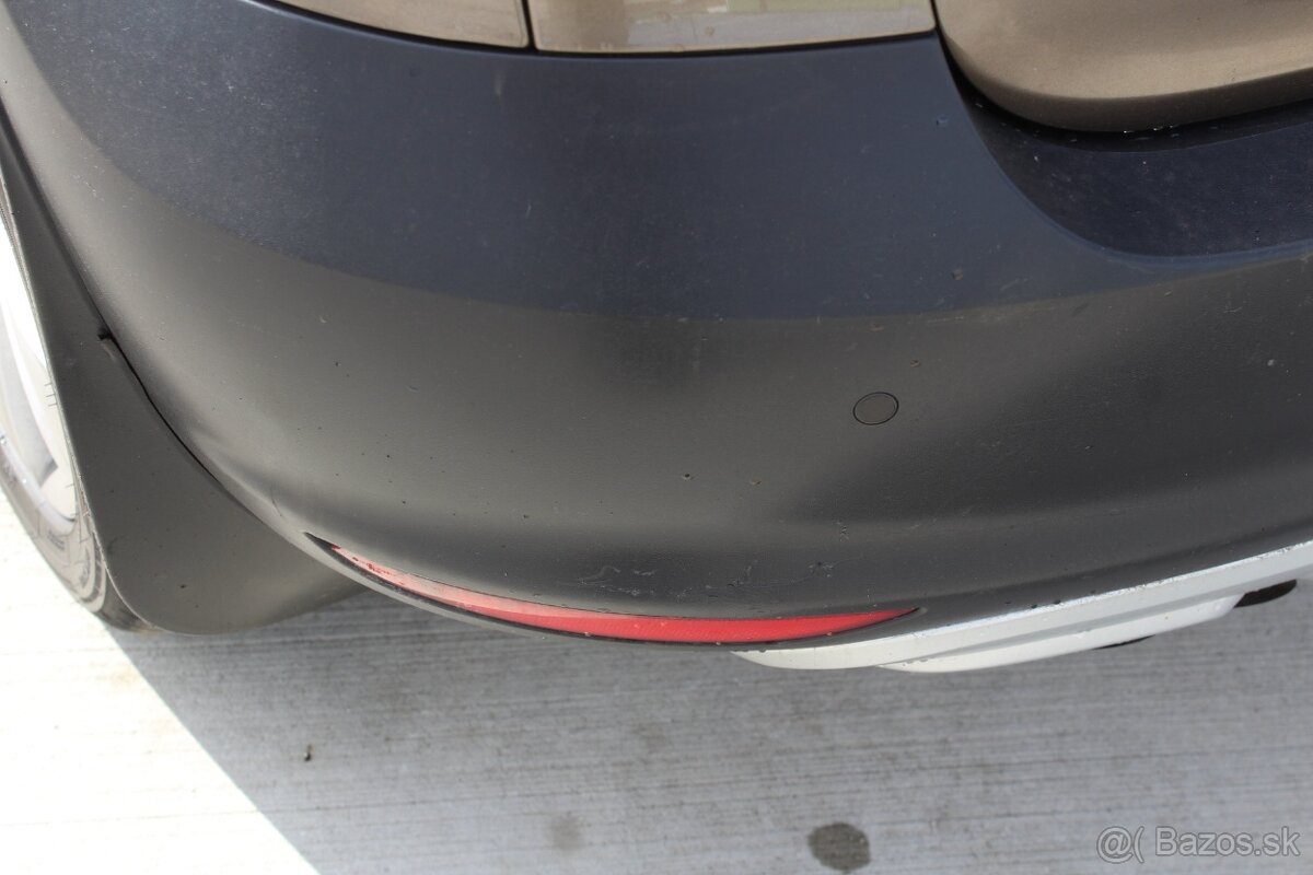 Škoda Yeti 2.0 TDI 140k 4x4 Experience DSG - 10