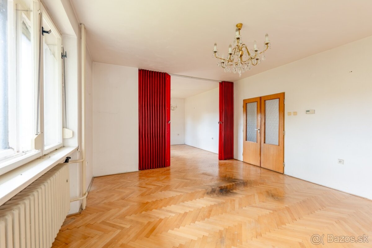 Na predaj rod. dom v NMn/V, časť Horné Samoty - REZERVOVANÉ - 10