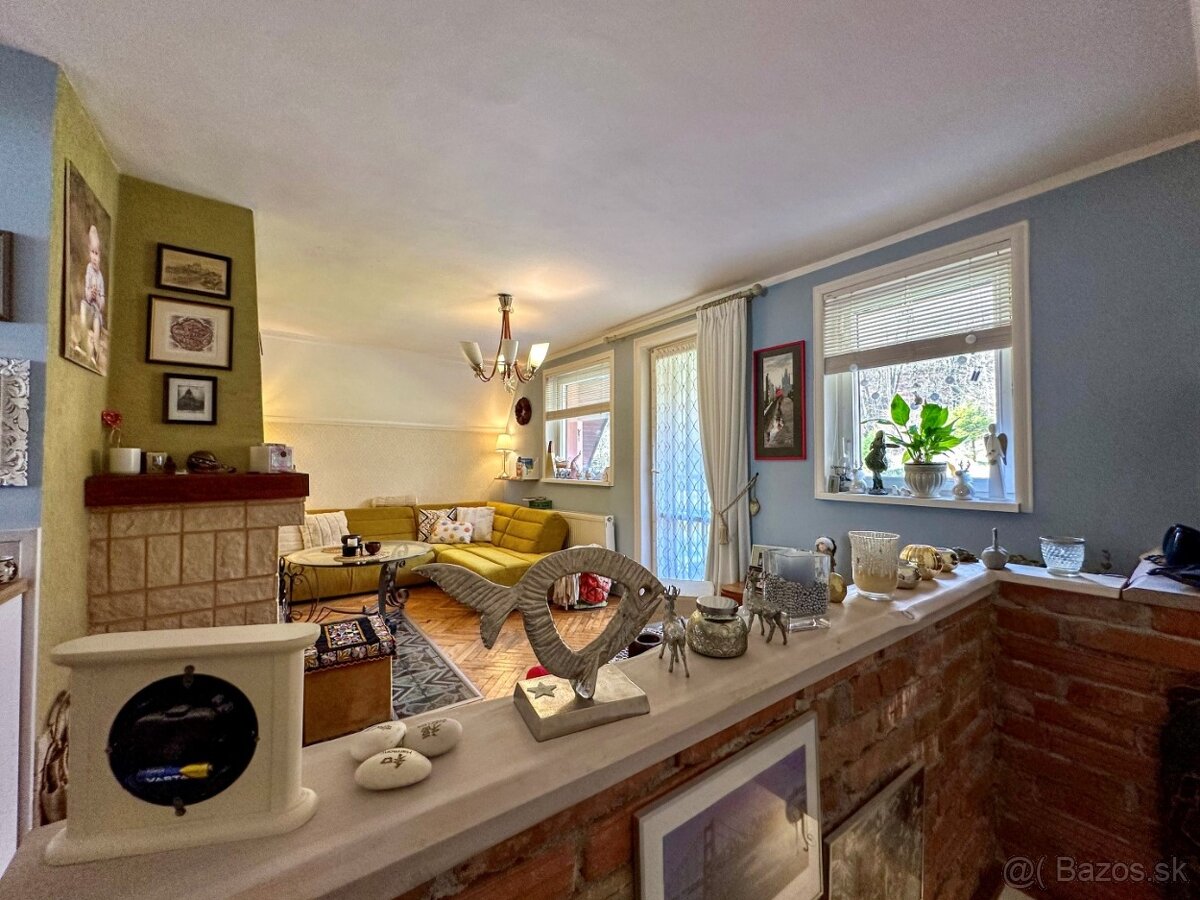 Chata v obci Chvojnica okres PRIEVIDZA - 10