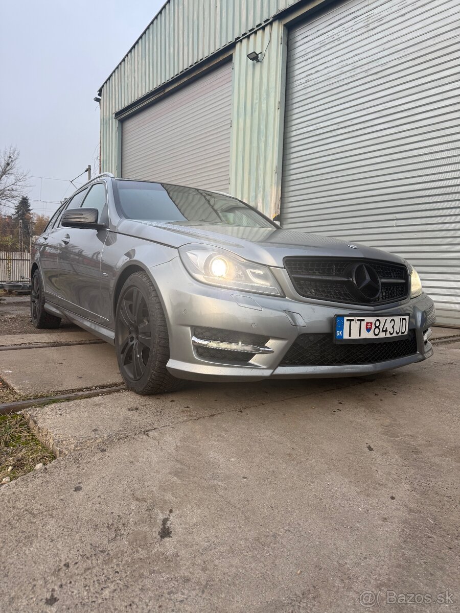Mercedes C250 4Matic - 10