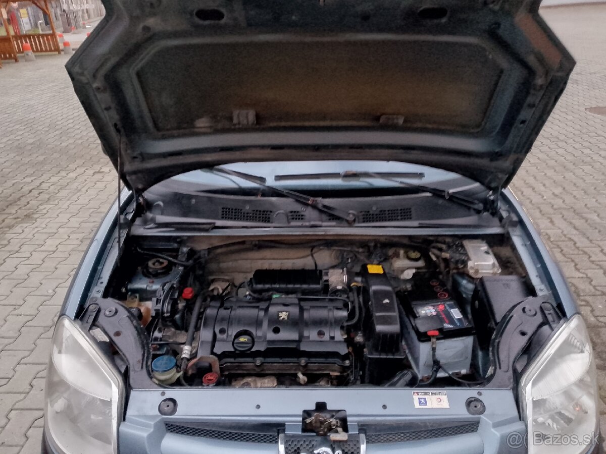 Peugeot partner 1, 6 benzín 80kw - 10