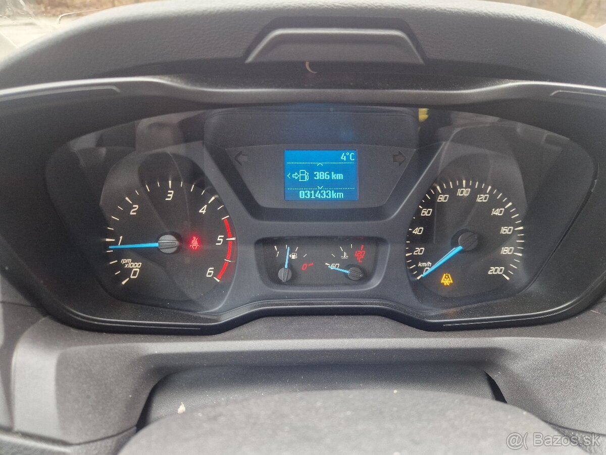 Ford transit valník s hydraulickým žeriavom - 10